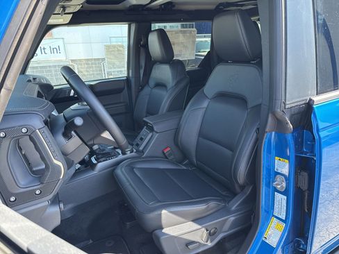 New 2025 Ford Bronco Badlands AWD/4WD image 2