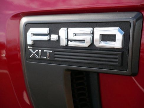 Certified 2022 Ford F150 XLT w/ Equipment Group 302A High image 11