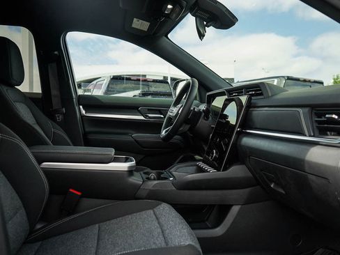 New 2026 GMC Terrain Elevation w/ Black Edition image 10