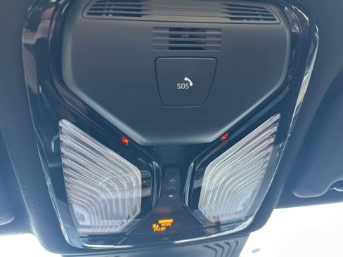 Used 2022 BMW X4 xDrive30i w/ Convenience Package image 39