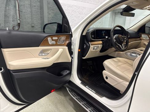 Used 2021 Mercedes-Benz GLE 350 4MATIC image 12