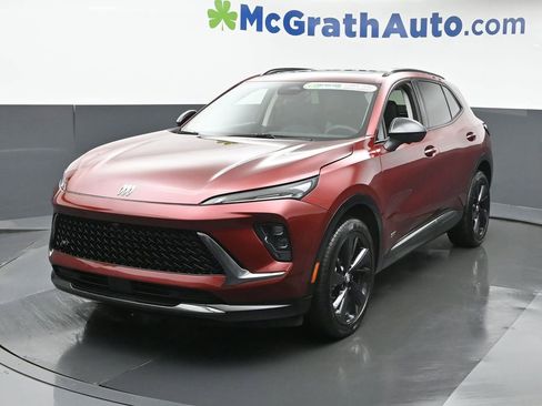 Used 2024 Buick Envision Sport Touring image 19