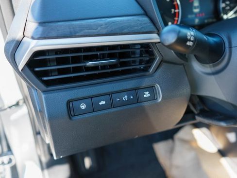 New 2025 Nissan Altima 2.5 SL image 15