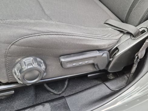 Used 2023 Jeep Gladiator Overland image 21