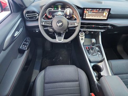 Used 2024 Dodge Hornet R/T image 11