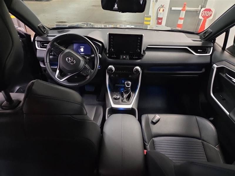 Used 2021 Toyota RAV4 XSE AWD/4WD image 7