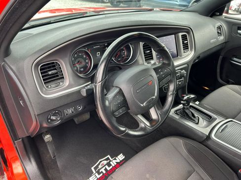 Used 2022 Dodge Charger SXT AWD/4WD image 6