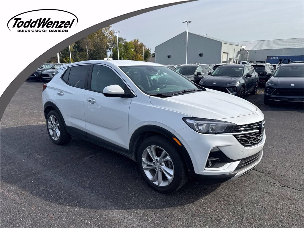 Used 2021 Buick Encore GX Preferred FWD image 1