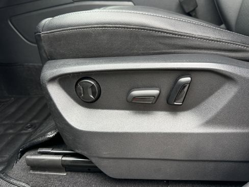 Used 2019 Volkswagen Atlas SE image 27