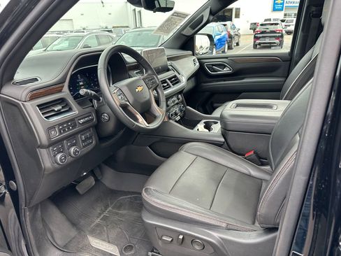Used 2023 Chevrolet Suburban High Country AWD/4WD image 14