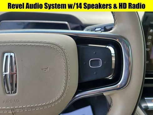 Used 2024 Lincoln Nautilus Reserve w/ Equipment Group 202A AWD/4WD image 12