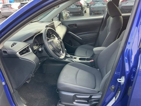 Used 2023 Toyota Corolla Cross LE image 12