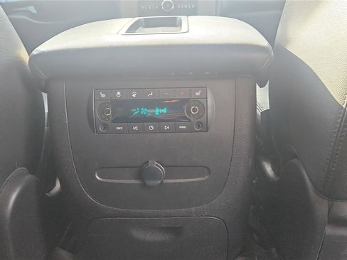 Used 2012 GMC Yukon SLT w/ Regional Value Package image 22