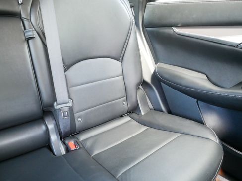 Used 2023 INFINITI QX50 Luxe AWD/4WD image 14