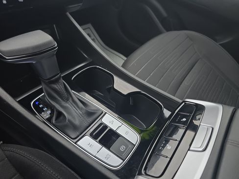 Used 2024 Hyundai Santa Cruz SEL w/ Activity Package image 25