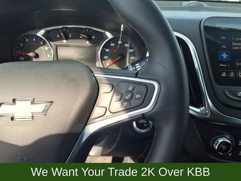 Used 2023 Chevrolet Equinox LT FWD image 17