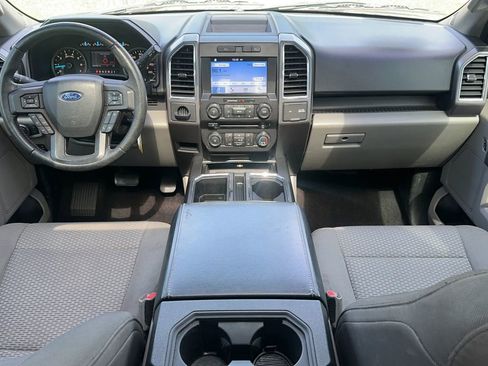 Used 2016 Ford F150 XLT w/ Equipment Group 302A Luxury RWD image 9