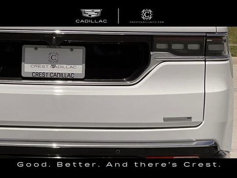 Used 2023 Jeep Grand Wagoneer Series III AWD/4WD image 5