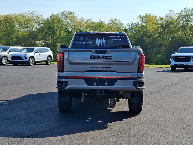 Used 2024 GMC Sierra 2500 AT4 w/ AT4 Premium Plus Package AWD/4WD image 7