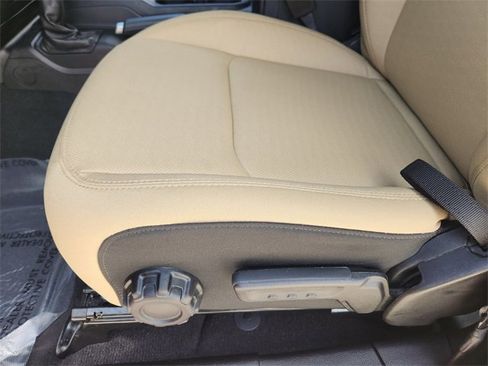 Used 2021 Jeep Wrangler Unlimited Sport image 24