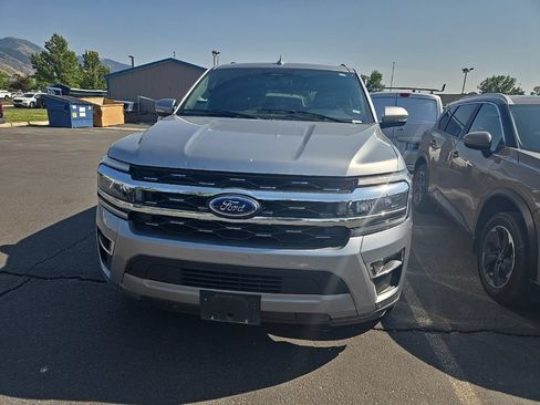 Used 2024 Ford Expedition Limited AWD/4WD image 1