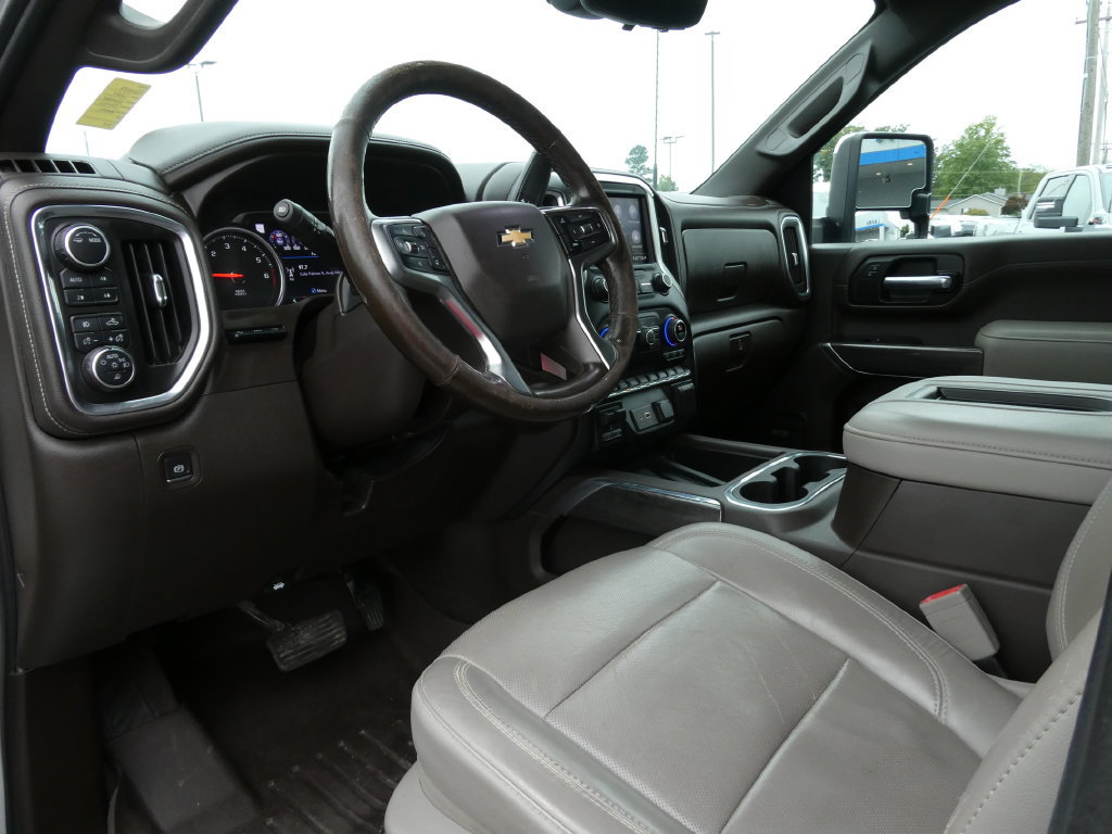 Certified 2020 Chevrolet Silverado 2500 LTZ w/ Technology Package AWD/4WD image 22