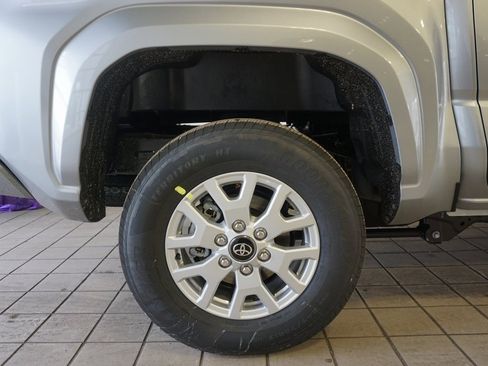 New 2026 Toyota Tacoma SR5 image 31