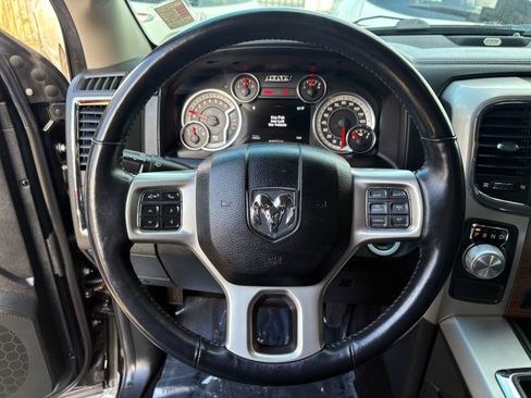 Used 2014 RAM 1500 Laramie w/ Convenience Group image 34