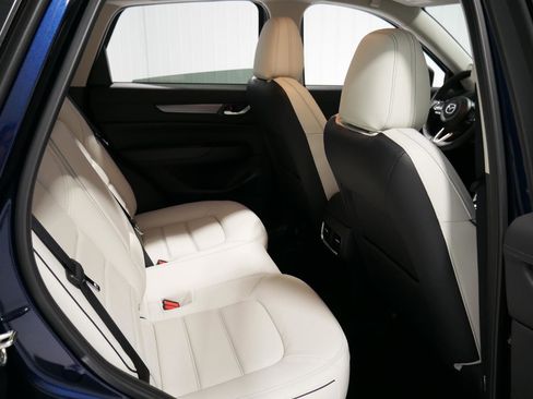 New 2025 MAZDA CX-5 AWD 2.5 S w/ Preferred Package image 17