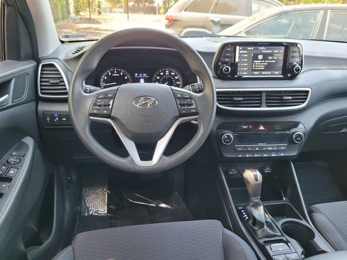 Used 2021 Hyundai Tucson SEL FWD image 19