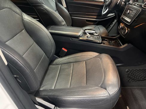 Used 2017 Mercedes-Benz GLS 550 4MATIC image 16