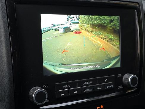 Used 2022 Nissan Frontier S w/ Technology Package image 17