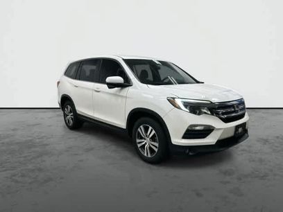 Used 2017 Honda Pilot EX
