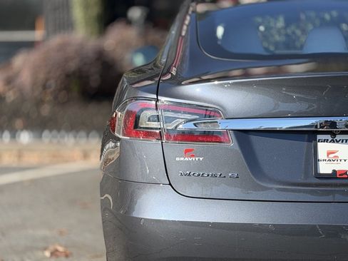 Used 2017 Tesla Model S 90D image 15