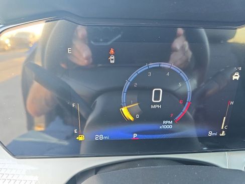 New 2026 Chevrolet Trax LT w/ LT Convenience Package FWD image 19