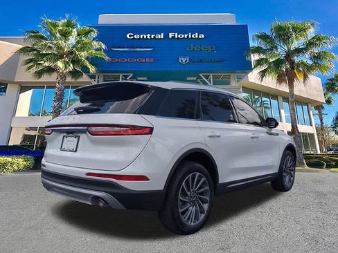 Used 2023 Lincoln Corsair Reserve FWD image 5