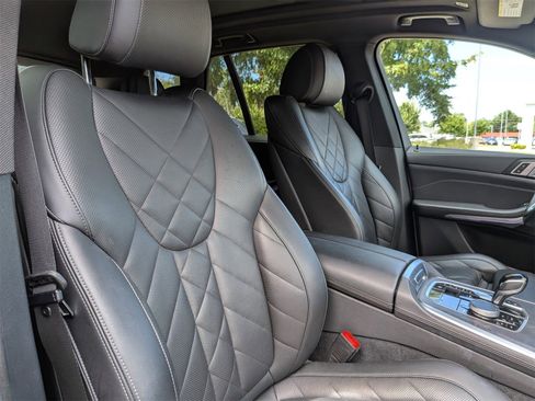 Used 2023 BMW X5 xDrive40i image 39