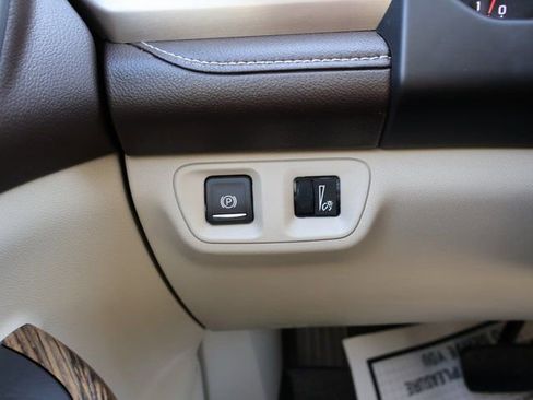 Used 2019 GMC Acadia Denali w/ Technology Package image 39