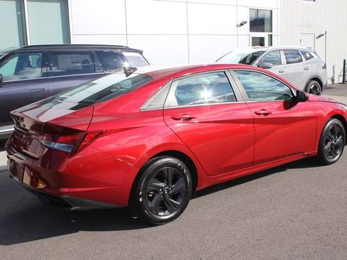 Used 2023 Hyundai Elantra SEL FWD image 26