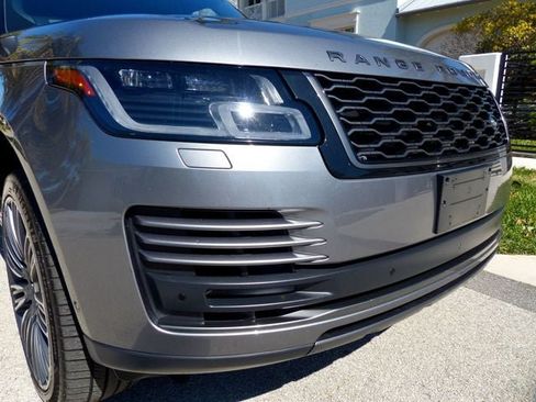 Used 2016 Land Rover Range Rover Supercharged AWD/4WD image 30
