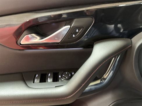 Used 2023 Chevrolet Blazer RS w/ Driver Confidence II Package image 21