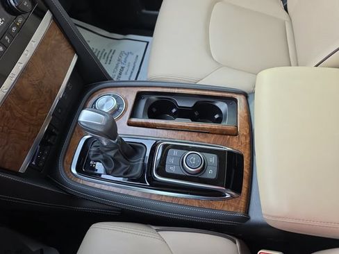 Certified 2023 Nissan Armada SL w/ Cargo Package AWD/4WD image 22