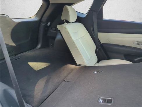 Used 2025 Hyundai Tucson SEL FWD image 26