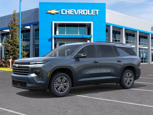New 2026 Chevrolet Traverse LT w/ Driver Confidence Package FWD image 26
