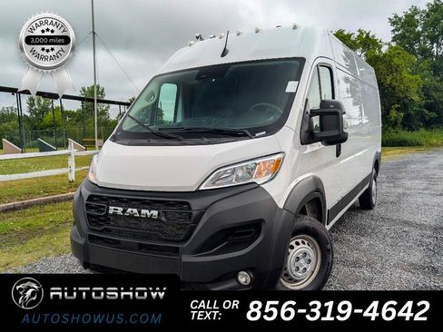 Used 2026 RAM ProMaster 2500 w/ Convenience Group FWD image 1