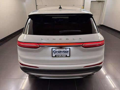 Used 2023 Lincoln Corsair AWD w/ Equipment Group 101A image 5