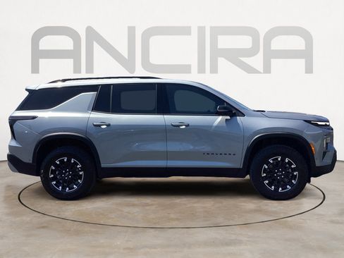 Used 2026 Chevrolet Traverse Z71 w/ Enhanced Driving Package AWD/4WD image 13