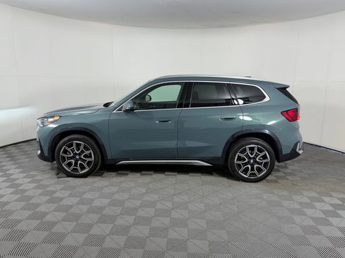 Used 2025 BMW X1 xDrive28i AWD/4WD image 2