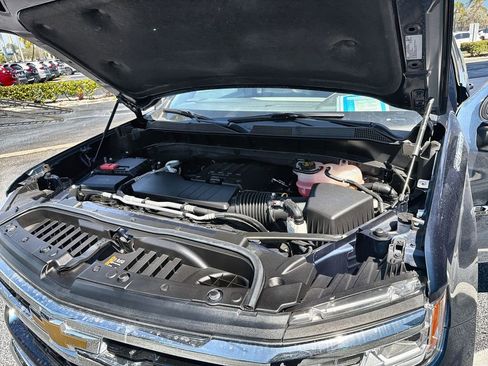 Used 2023 Chevrolet Silverado 1500 LT image 28
