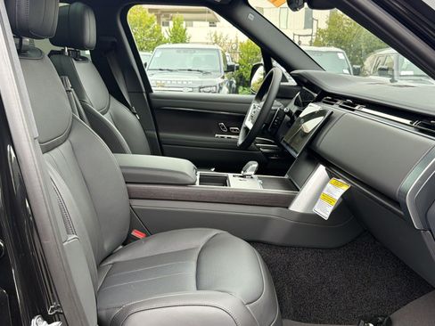 New 2026 Land Rover Range Rover SE AWD/4WD image 23
